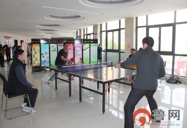 乒乓球2.jpg